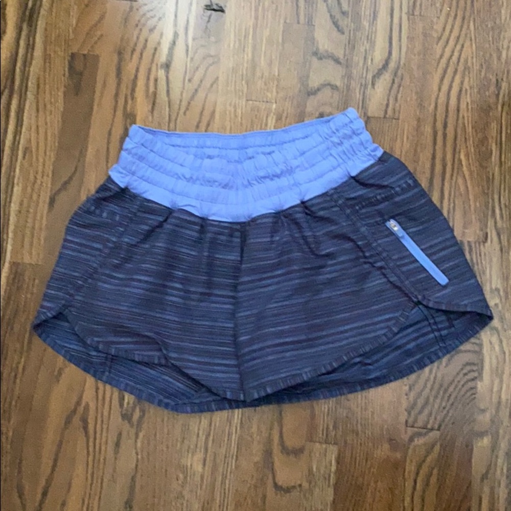 lululemon shorts size 6